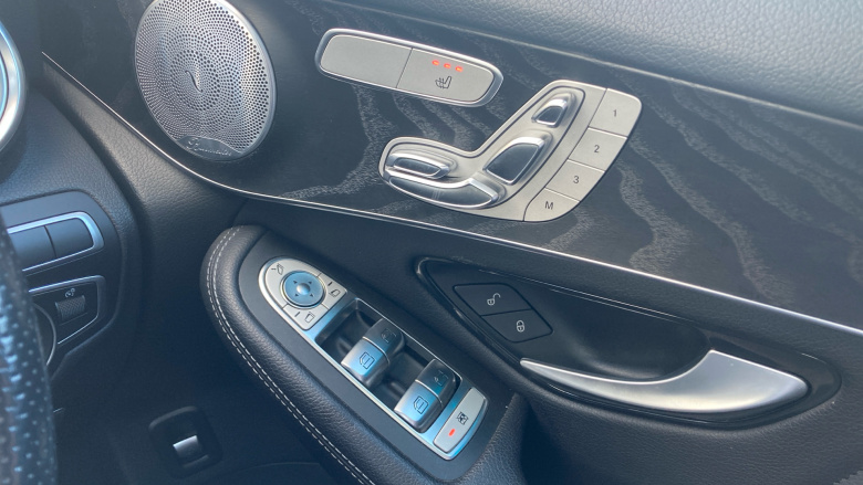 Mercedes-Benz GLC 250 4Matic AMG Line Premium Plus 5dr 9G-Tronic Petrol Estate